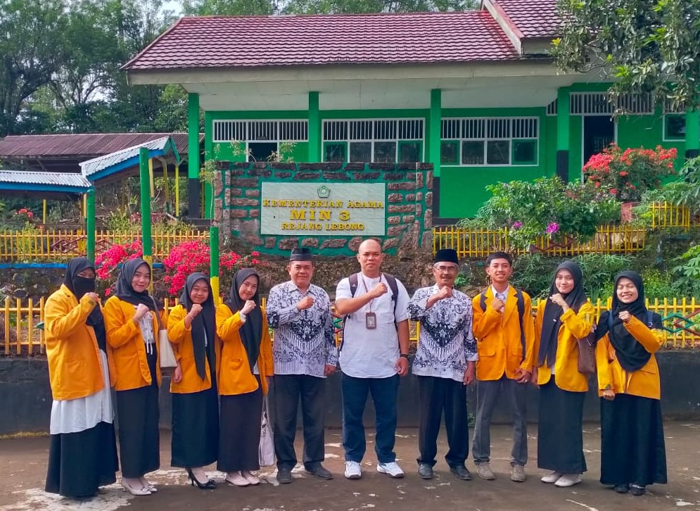 PPL Angkatan VIII Fakultas Tarbiyah IAIN Curup Resmi Dimulai, 510 Mahasiswa Diterjunkan ke 80 Sekolah Mitra