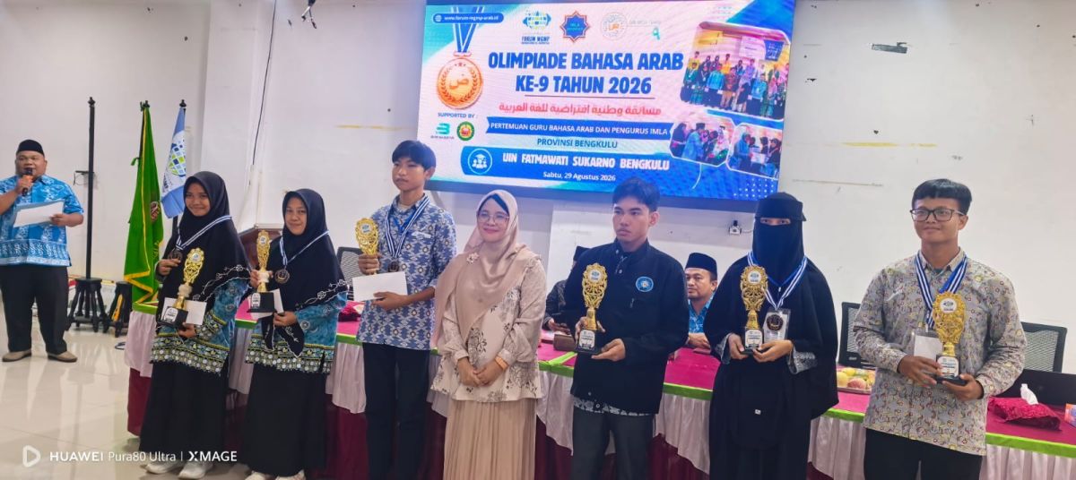 Dr. Renti Yasmar., S.Pd.I.M.Pd.I,  Ketua Prodi PBA IAIN Curup  Pemateri pada OBA ke-9 Tingkat Provinsi Bengkulu