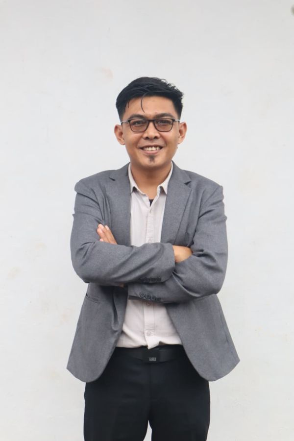 Agus Riyan Oktori, M.Pd.I