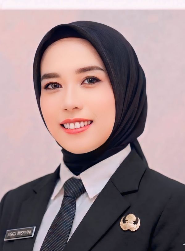Dr. Agita Misriani, M.Pd