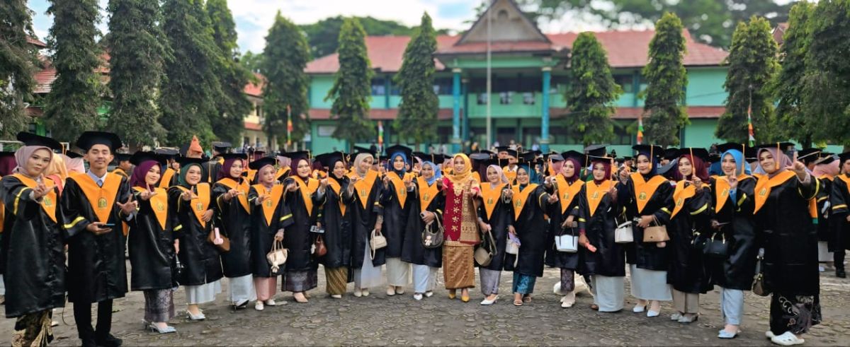 Wisuda 2025